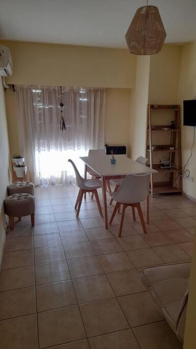 Río Cuarto Excelente Departamento En Zona Centrica. C/Cochera מראה חיצוני תמונה